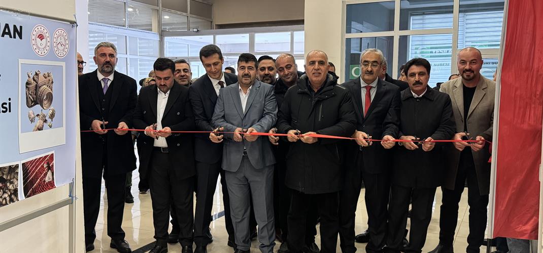 15. TARIM ORMAN VE İNSAN KONULU FOTOĞRAF SERGİMİZ AÇILDI