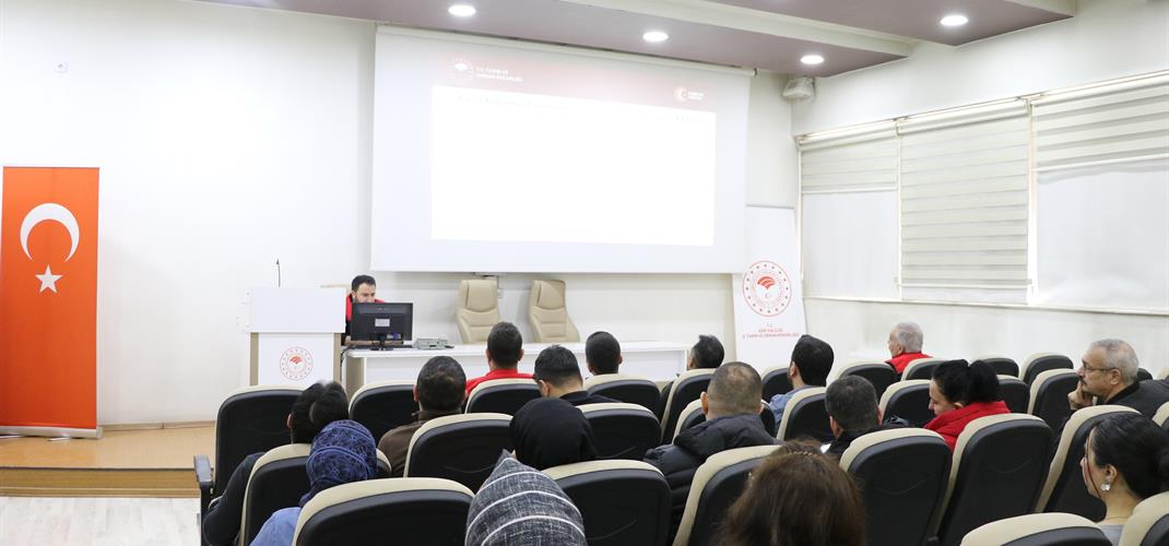 AĞRI İLİ 2026–2027 ZİRAİ KALKINMA FAALİYET PLANI BİLGİLENDİRME TOPLANTISI DÜZENLENDİ 